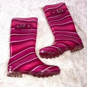 Pink rain boots
